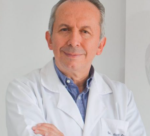 Doctor Álvaro Delgado B. Lipedema Ibagué Cirujano Vascular Lipedema Colombia